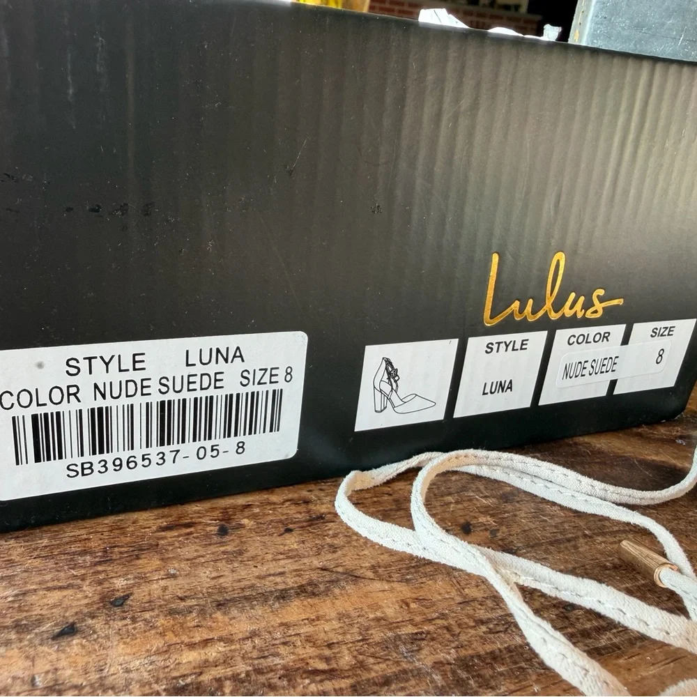 Brand New Lulus Heels - Picture 2 of 3
